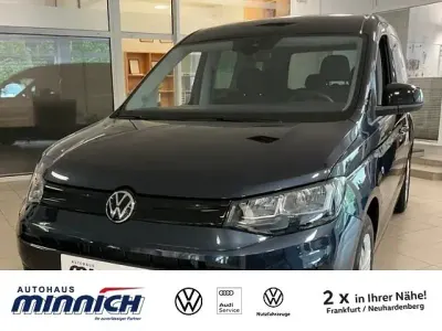 Neu VW Caddy 116 PS (85 kW) 2026 Blau Van / Kleinbus