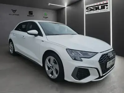 Gebraucht Audi A3 S-Line 110 PS (80 kW) 2024 Andere Limousine