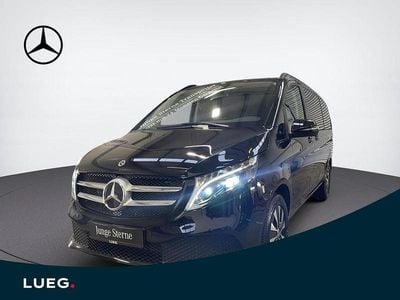 Obsidianschwarz metallic Gebraucht 2023 Mercedes V220 Edition Van / Kleinbus | 55.750 € (Etwas zu teuer)