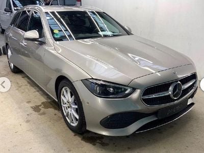 Silber Gebraucht 2021 Mercedes C220 Limousine | 18.999 € (Guter Preis)
