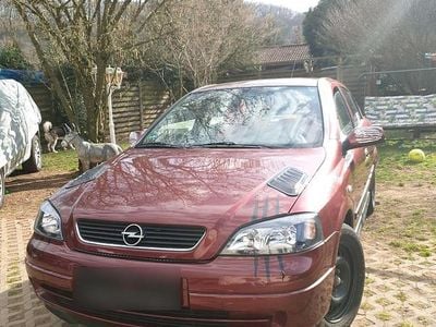 Gebraucht Opel Astra 80 PS (58 kW) 1999 Rot Limousine
