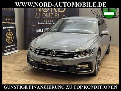 Usata VW Passat R-line 190 CV (139 kW) 2022 Grigio Station wagon