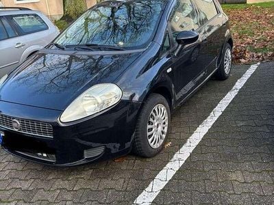 Gebraucht Fiat Grande Punto Dynamic 77 PS (56 kW) 2009 Kleinwagen