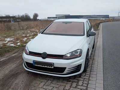 Gebraucht VW Golf VII GTI 310 PS (228 kW) 2016 Weiß Limousine