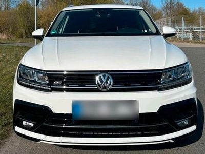 Second-hand VW Tiguan R 190 CP (139 kW) 2019 Alb SUV