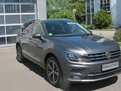 Gebraucht VW Tiguan Highline 150 PS (110 kW) 2020 Grau SUV