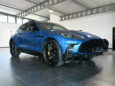 Gebraucht Aston Martin DBX 727 PS (534 kW) 2025 Plasma blue SUV