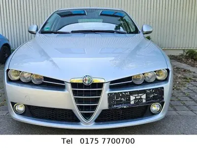 Brugt Alfa Romeo 159 Distinctive 150 HK (110 kW) 2006 Sølv Stationcar