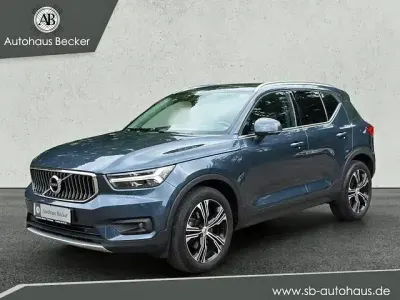 Gebraucht Volvo XC40 Inscription 150 PS (110 kW) 2020 Blau SUV