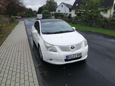 gebraucht Toyota Avensis Avensis2.2 D-4D Automatik TEC-Edition