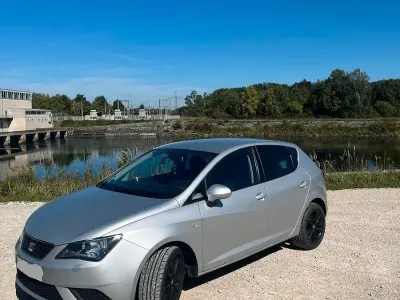 Gebraucht Seat Ibiza 90 PS (66 kW) 2016 Silber Kleinwagen