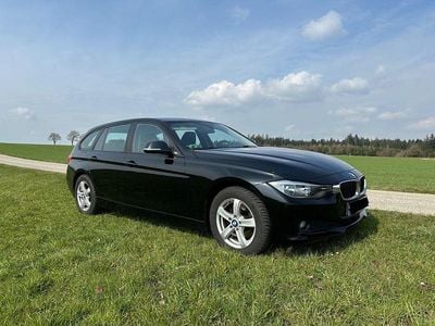 Second-hand BMW 318 Sport Line 143 CP (105 kW) 2015 Negru Break