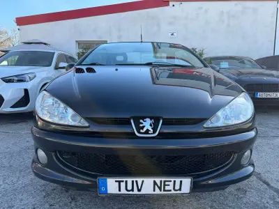 Gebraucht Peugeot 206 CC 109 PS (80 kW) 2005 Schwarz Cabrio