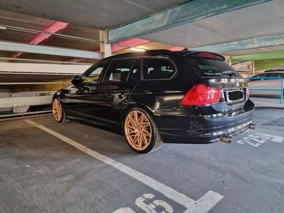 BMW 335