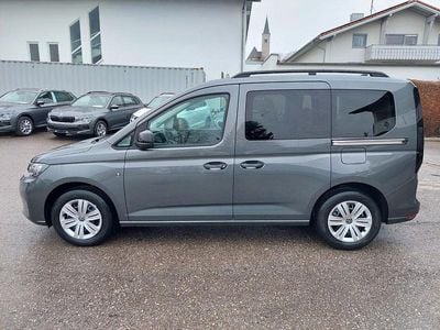 Neu VW Caddy 116 PS (85 kW) 2025 Indiumgreymetallic Van / Kleinbus