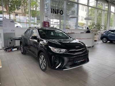 Schwarz Gebraucht 2024 Kia Stonic Vision SUV | 17.990 € (Fairer Preis)