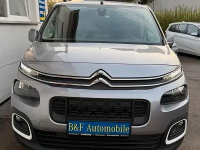 Gebraucht Citroën Berlingo 130 PS (95 kW) 2019 Silber Van / Kleinbus