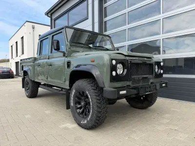 Gebraucht Land Rover Defender 122 PS (89 kW) 2000 Grün Pickup