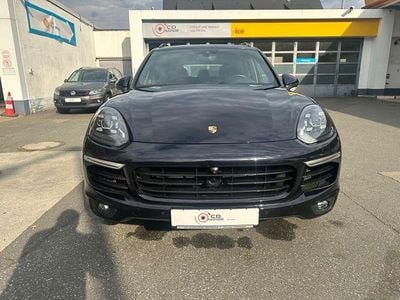 Second-hand Porsche Cayenne S Platinum Edition 385 CP (283 kW) 2017 Negru SUV