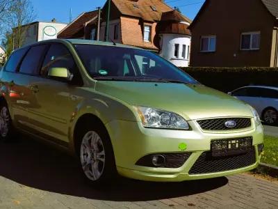 Brugt Ford Focus Style 125 HK (91 kW) 2008 Grøn Sedan