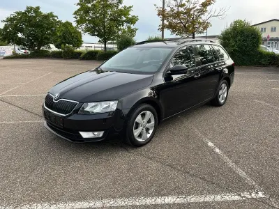 Gebraucht Skoda Octavia Elegance 150 PS (110 kW) 2014 Schwarz Kombi