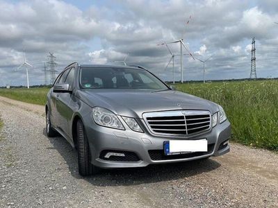 Mercedes E200