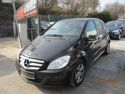 Gebraucht Mercedes B180 109 PS (80 kW) 2011 Schwarz Van / Kleinbus