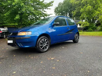 Gebraucht Fiat Punto 60 PS (44 kW) 2002 Blau Kleinwagen