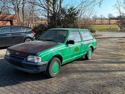 Gebraucht Ford Escort 54 PS (39 kW) 1988 Grün Kombi