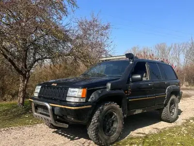 Occasion Jeep Grand Cherokee Laredo 179 ch (131 kW) 1995 Noir SUV