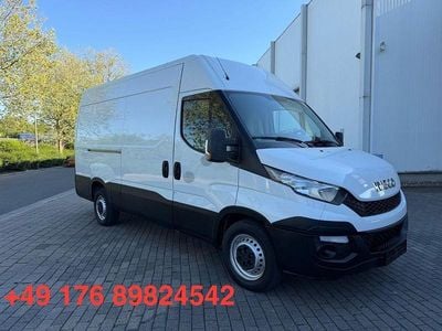 Usata Iveco Daily 126 CV (92 kW) 2016 Bianco Monovolume