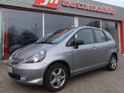 Second-hand Honda Jazz 77 CP (56 kW) 2008 Argintiu Hatchback