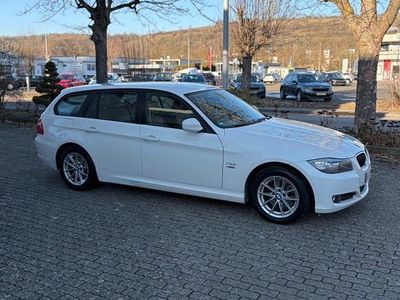 Gebraucht BMW 320 Exclusive 184 PS (135 kW) 2012 Weiß Kombi