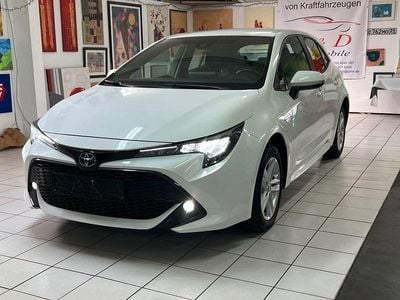 Gebraucht Toyota Corolla Hybrid Business Edition 98 PS (72 kW) 2022 Weiß Limousine