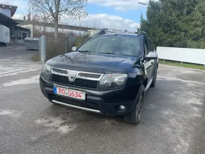 Używany Dacia Duster Lauréate 110 KM (80 kW) 2011 Czarny SUV