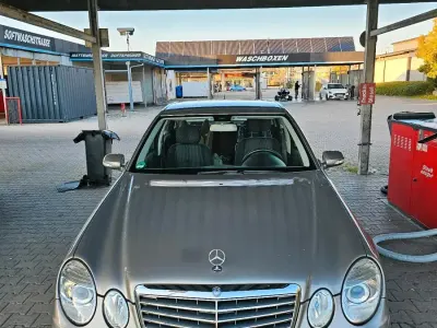 Gebraucht Mercedes E200 136 PS (100 kW) 2006 Silber Kombi