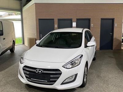 gebraucht Hyundai i30 SEHR GEPFLEGT