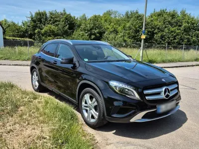 Gebraucht Mercedes GLA200 136 PS (100 kW) 2014 Schwarz SUV