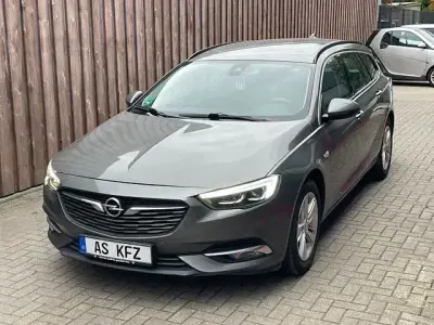 Gebraucht Opel Insignia Edition 170 PS (125 kW) 2017 Grau Kombi