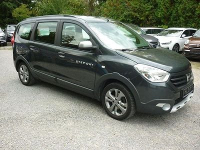 Gebraucht Dacia Lodgy Stepway 116 PS (85 kW) 2016 Schwarz Van / Kleinbus