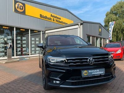 gebraucht VW Tiguan Allspace Highline 4Motion AHK-ACC-SHZ-LED-Keyless