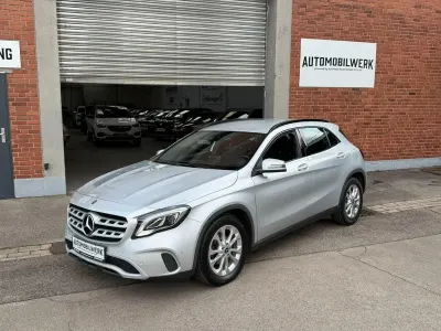 Gebraucht Mercedes GLA200 Style 136 PS (100 kW) 2019 Silber SUV