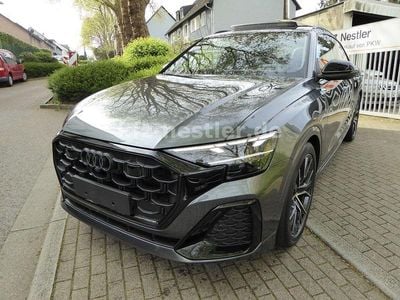 Second-hand Audi Q8 S-Line 286 CP (210 kW) 2025 Gri SUV