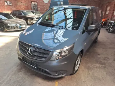 Gebraucht Mercedes Vito 102 PS (75 kW) 2020 Grau Van