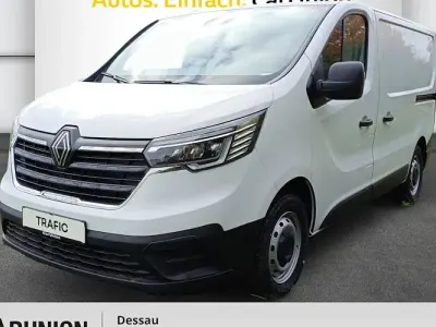 Gebraucht Renault Trafic Komfort 110 PS (80 kW) 2025 Weiß Van / Kleinbus
