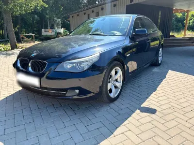 Gebraucht BMW 530 Advantage 235 PS (172 kW) 2008 Blau Limousine