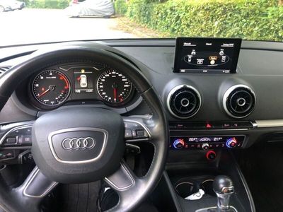 gebraucht Audi A3 Sportback 1.6 TDI S tronic Attraction Att...