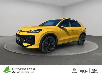 Używany VW T-Roc R-line 150 KM (110 kW) 2026 Żółty SUV