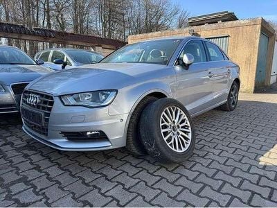 Begagnad Audi A3 Ambiente 150 HK (110 kW) 2016 Silver Sedan