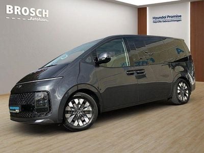 Grau Gebraucht 2022 Hyundai Staria Signature Van / Kleinbus | 32.991 €